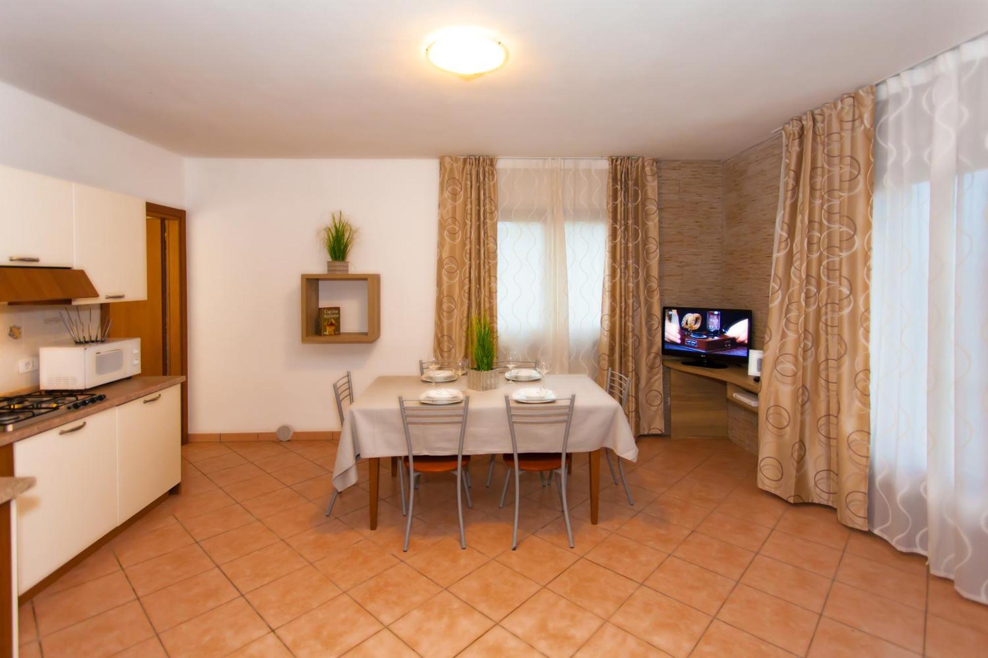 Tremosine Residence Delle Rose מראה חיצוני תמונה